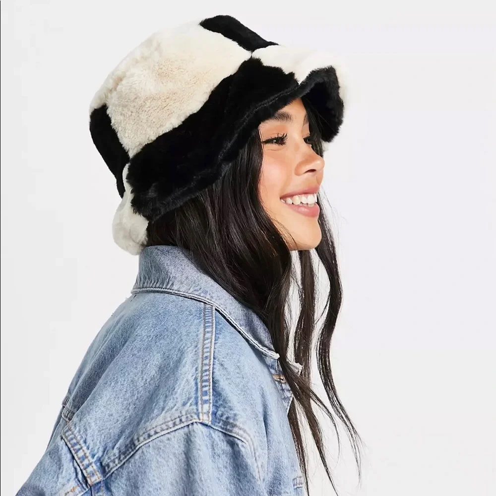 ASOS Color block bucket hat - Picture 1 of 4